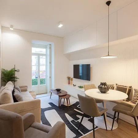 Flh Cais Sodre Chic Urban Flat With Balcony Апартаменти