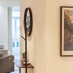 Flh Cais Sodre Chic Urban Flat With Balcony Апартаменти *