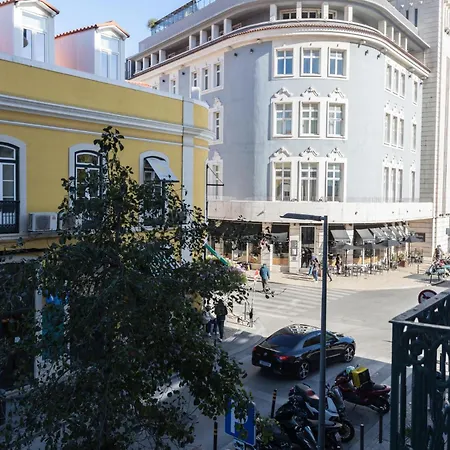 Flh Cais Sodre Chic Urban Flat With Balcony Lisbon