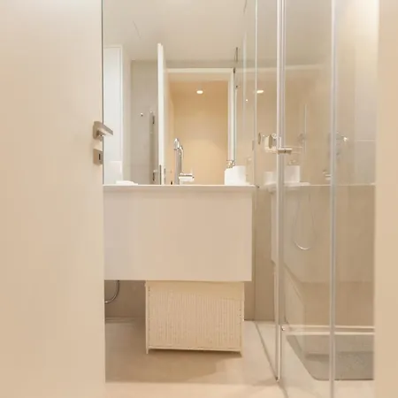 Flh Cais Sodre Chic Urban Flat With Balcony דירה ליסבון