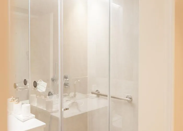 Flh Cais Sodre Chic Urban Flat With Balcony * Lisbon